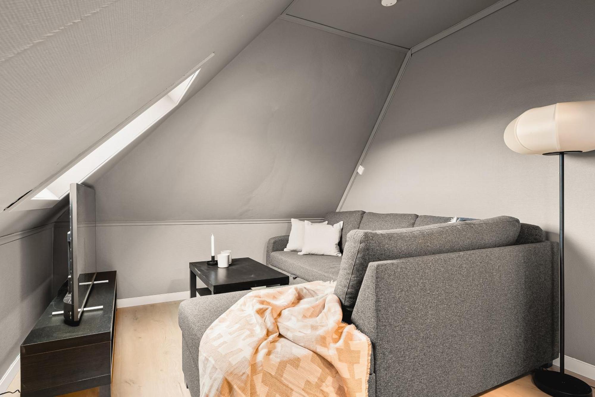 Dinbnb Apartments I 350M To Bryggen I Renovated 2023 I Quiet Top Apart Bergen Exteriör bild