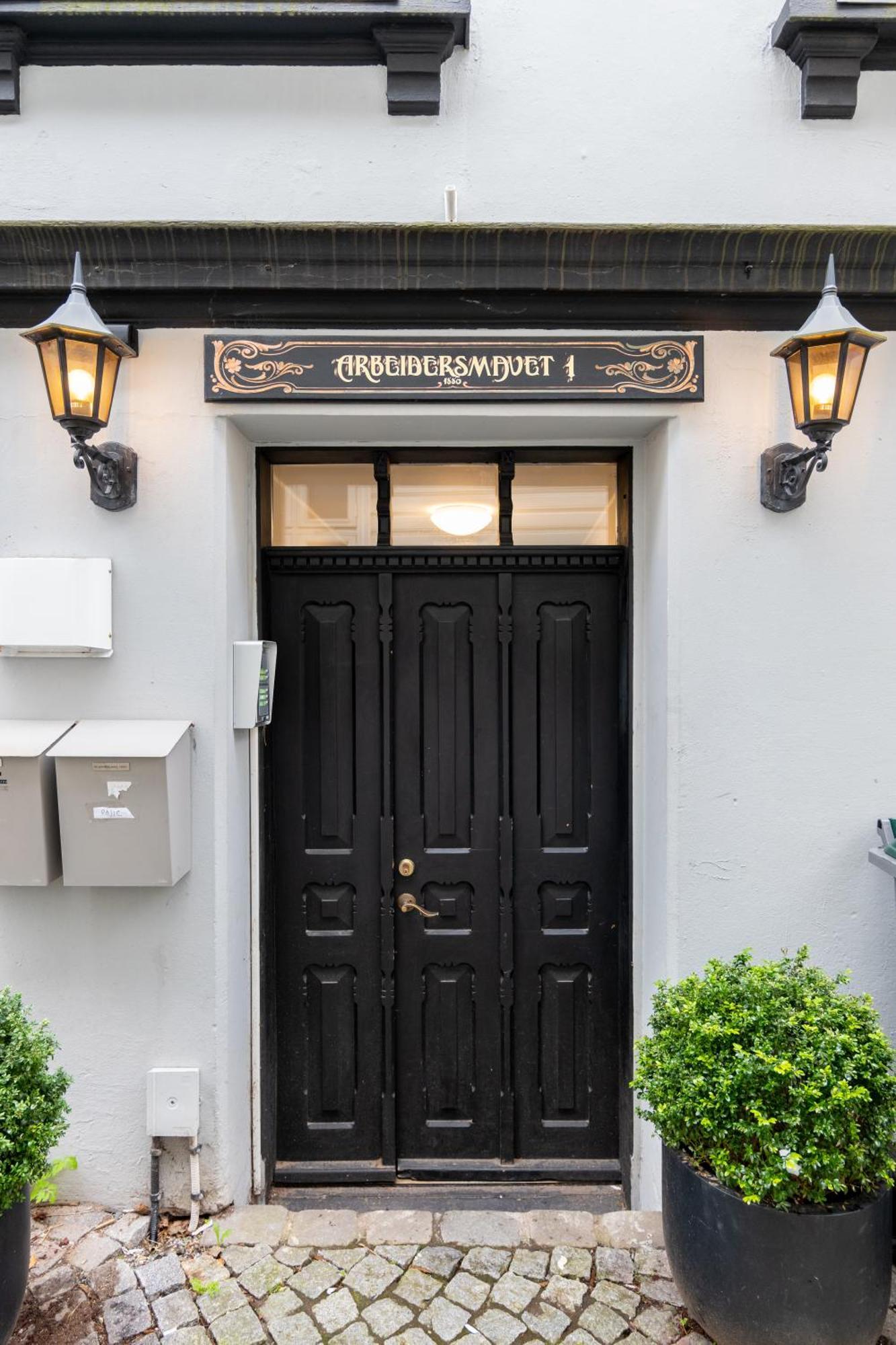 Dinbnb Apartments I 350M To Bryggen I Renovated 2023 I Quiet Top Apart Bergen Exteriör bild