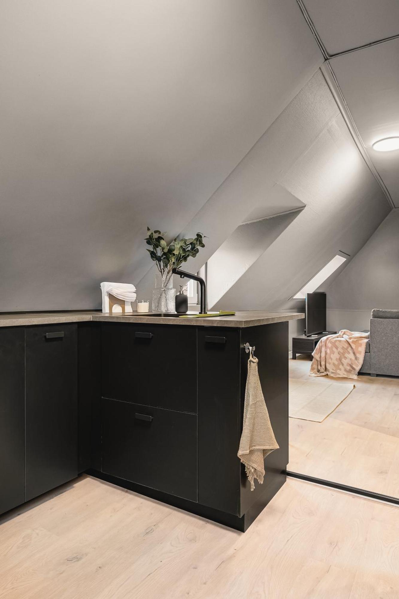 Dinbnb Apartments I 350M To Bryggen I Renovated 2023 I Quiet Top Apart Bergen Exteriör bild