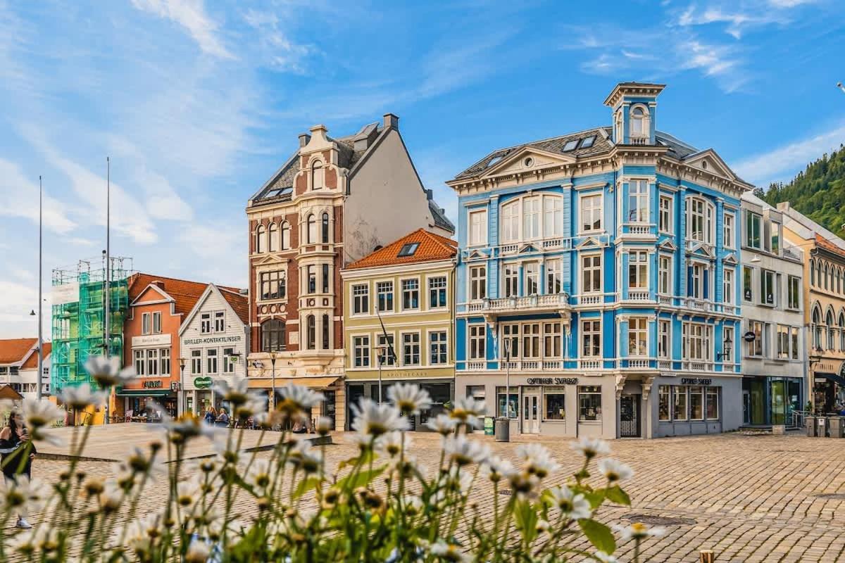 Dinbnb Apartments I 350M To Bryggen I Renovated 2023 I Quiet Top Apart Bergen Exteriör bild